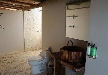 Cabaña con vista al mar